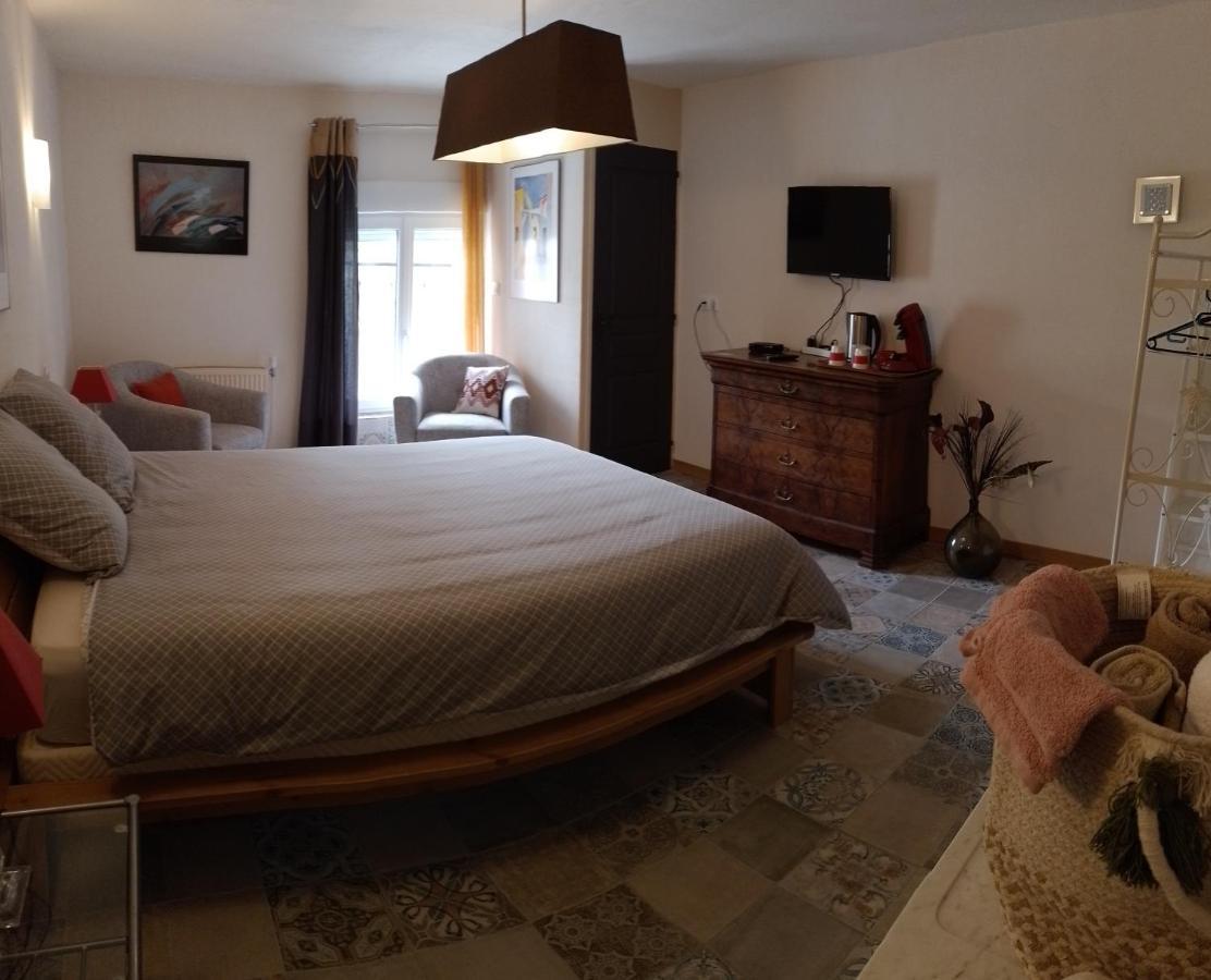 Le Domaine De La Plume Hotel La Gimond Buitenkant foto